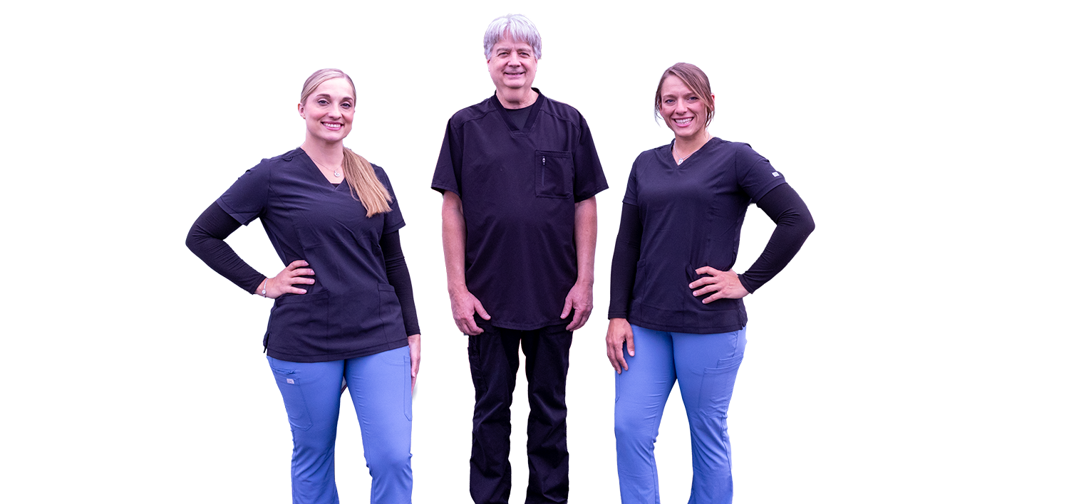 Transparent photo of three denturists ready to service Roseburg, Oregon. Denturist accepting new patients.